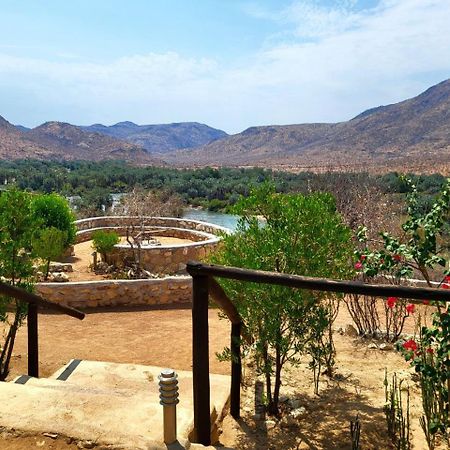 Kapika Waterfall Lodge Epupa Экстерьер фото