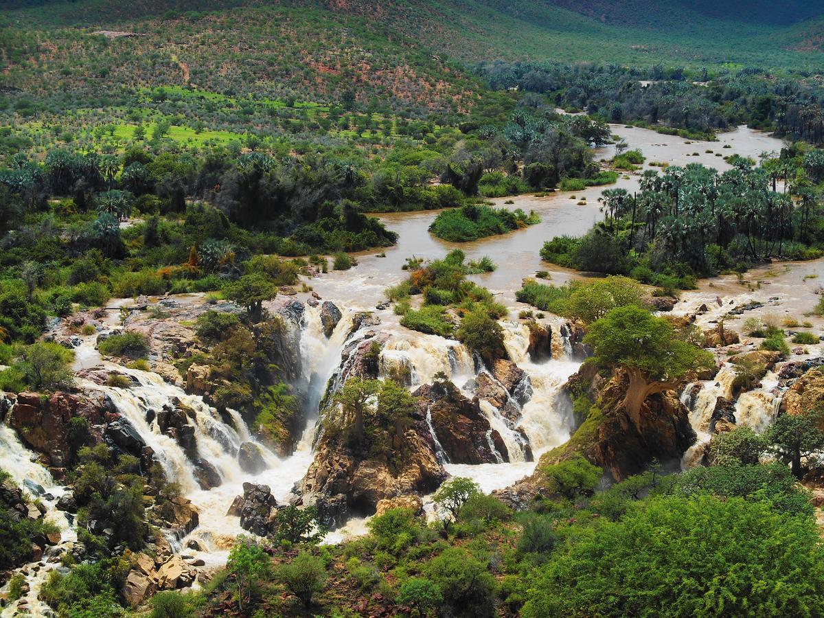 Kapika Waterfall Lodge Epupa Экстерьер фото